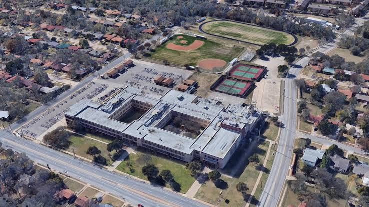 Freshman Injured in Park Shooting Sparks Lockdown at South Oak Cliff High School